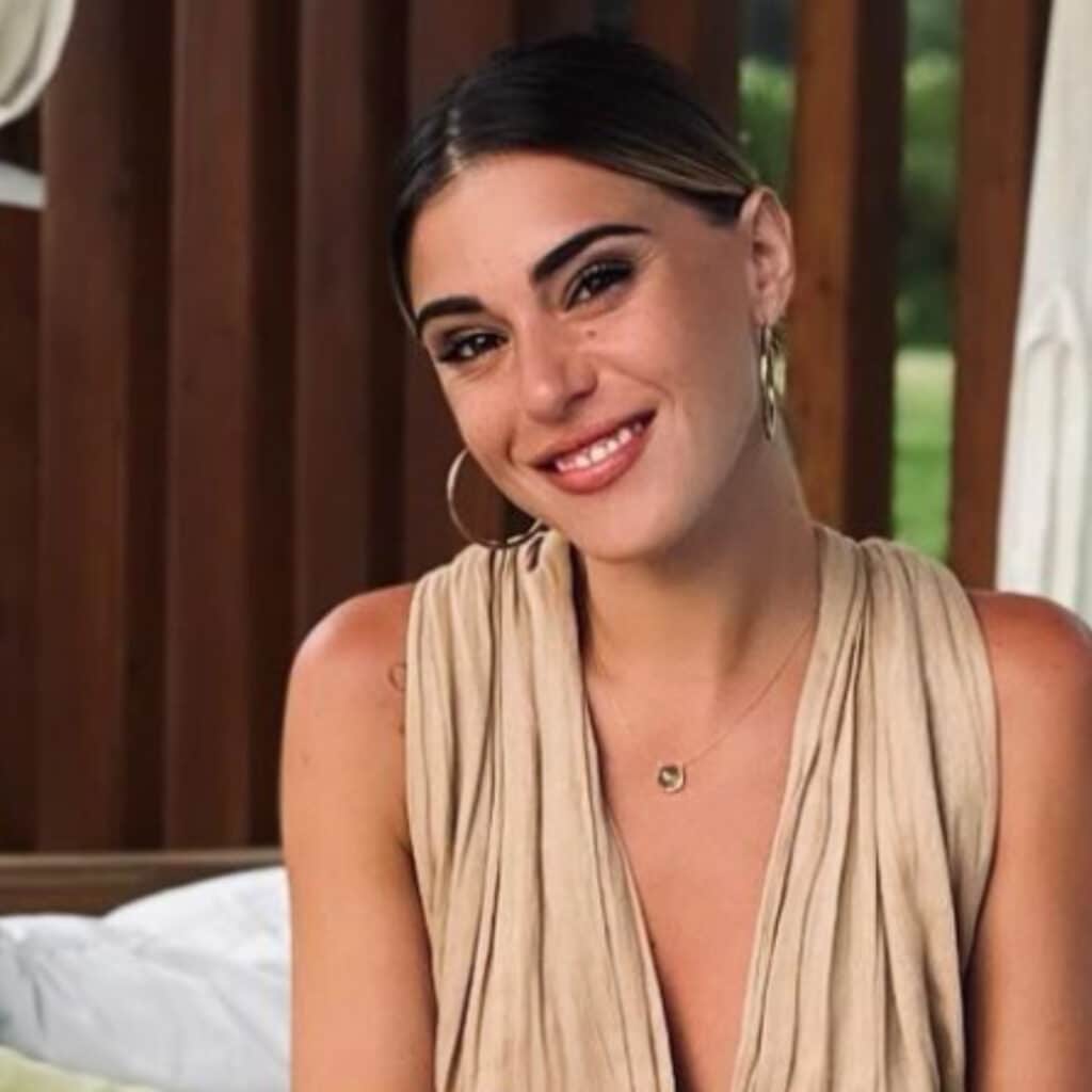 Barbara Opsomer : en couple, elle officialise sa relation