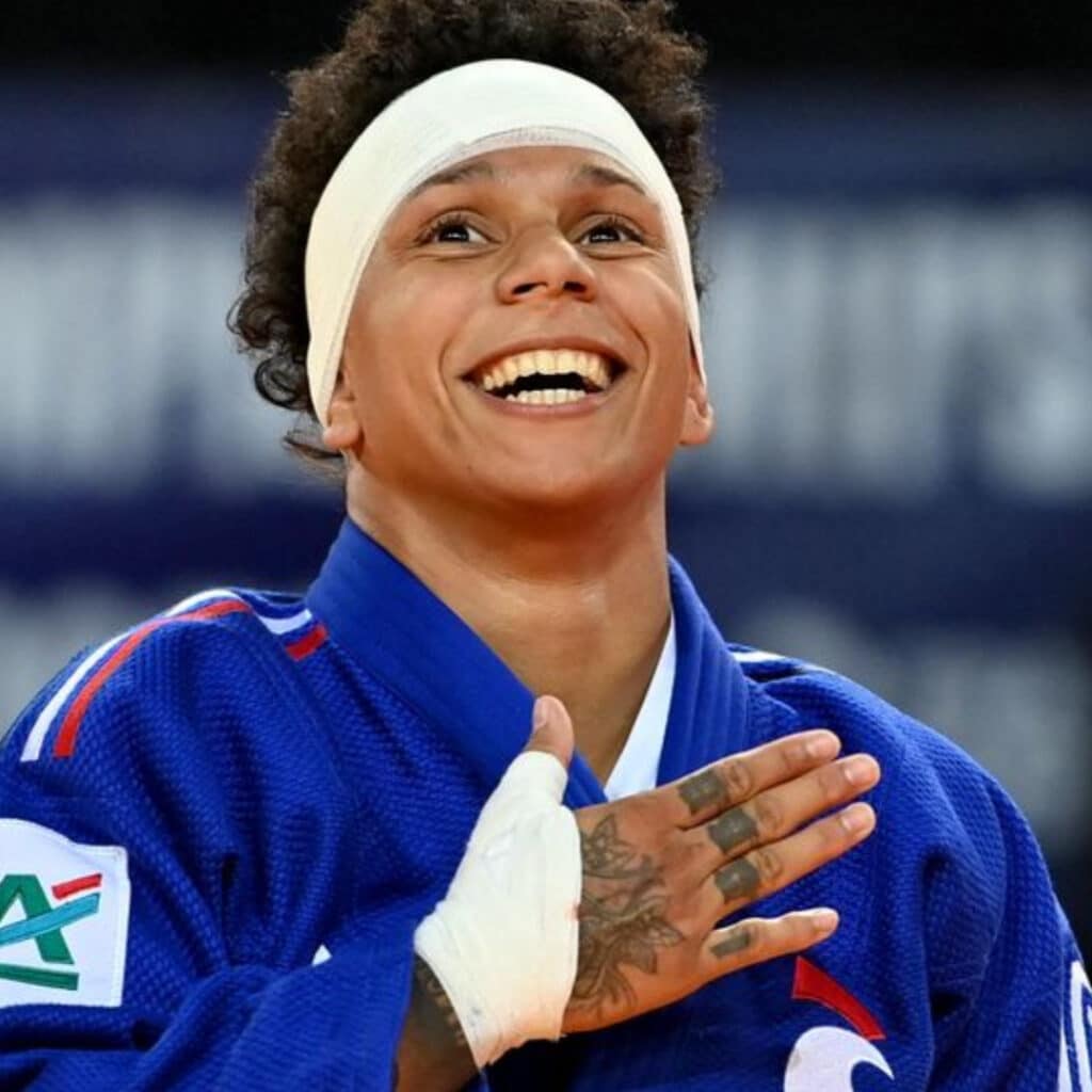 Amandine Buchard : la judokate se confie comme jamais sur sa vie intime après son coming-out