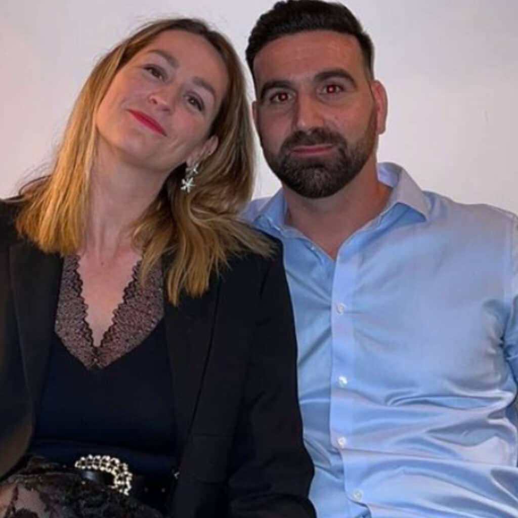 Laure et Matthieu (MAPR) : parents pour la deuxième fois, ils montrent leur fille