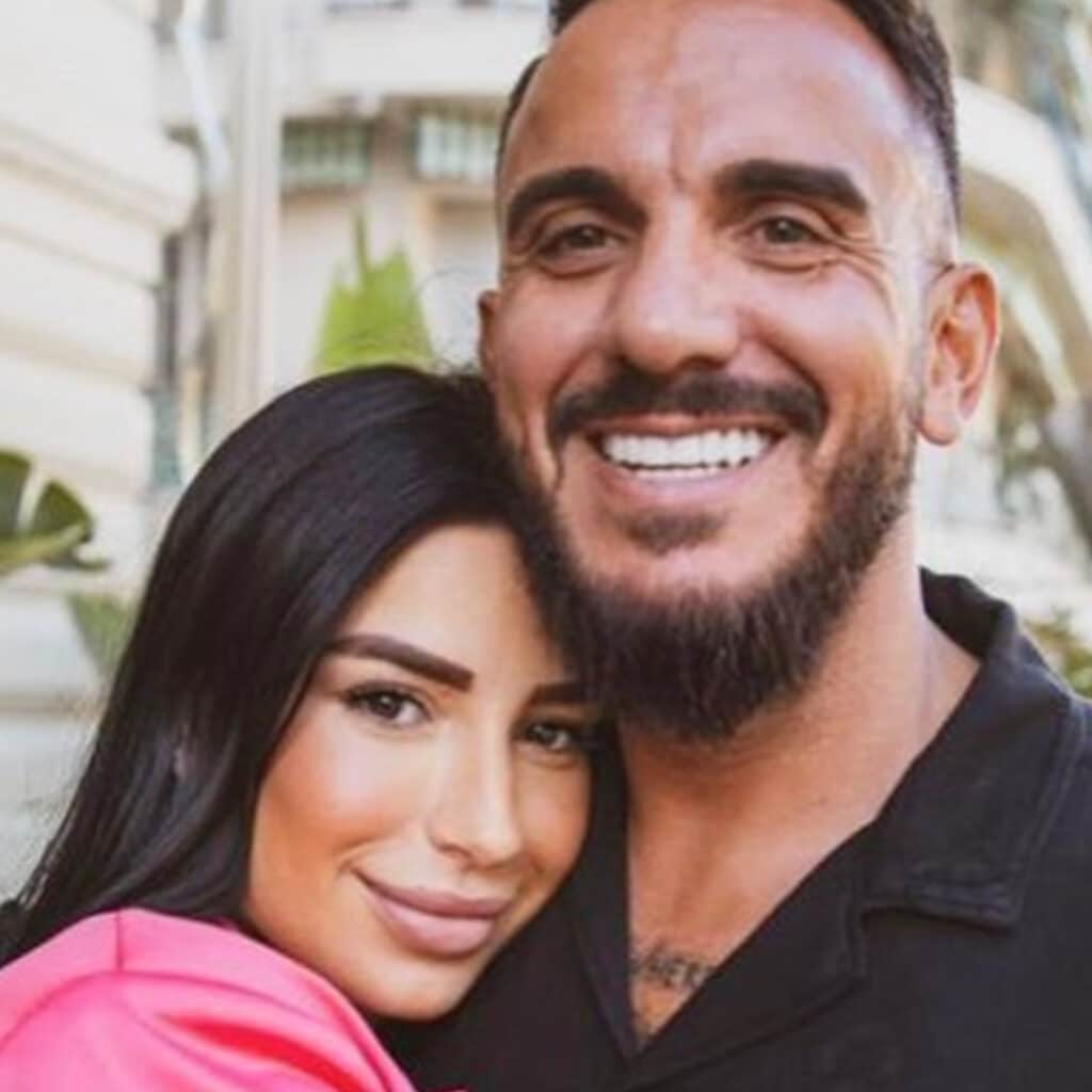 Liam Di Benedetto : maman de jumeaux, elle pose aux côtés de son mari sorti de prison
