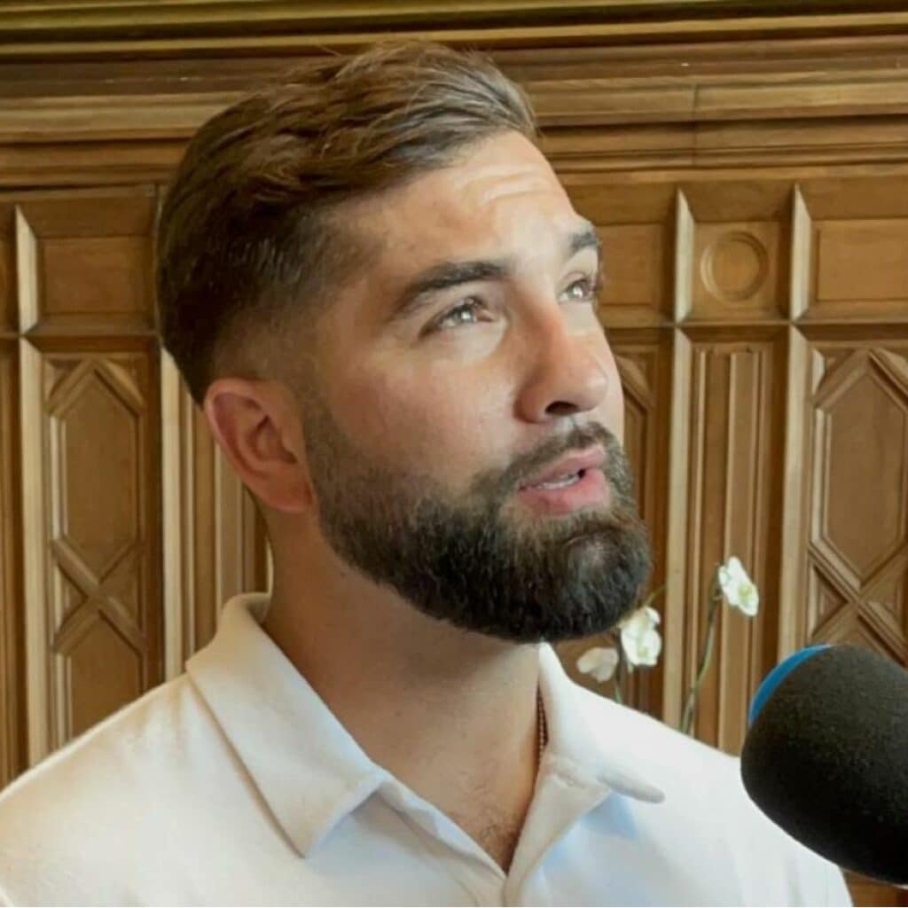 Kendji Girac : son retour prévu dans quelques mois ? Son manager sort du silence