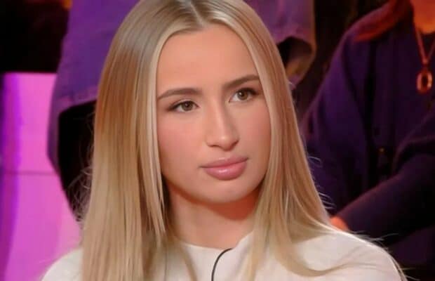 "Ne faîtes jamais ça" : Polska déconseille fortement les implants aux fesses et explique pourquoi