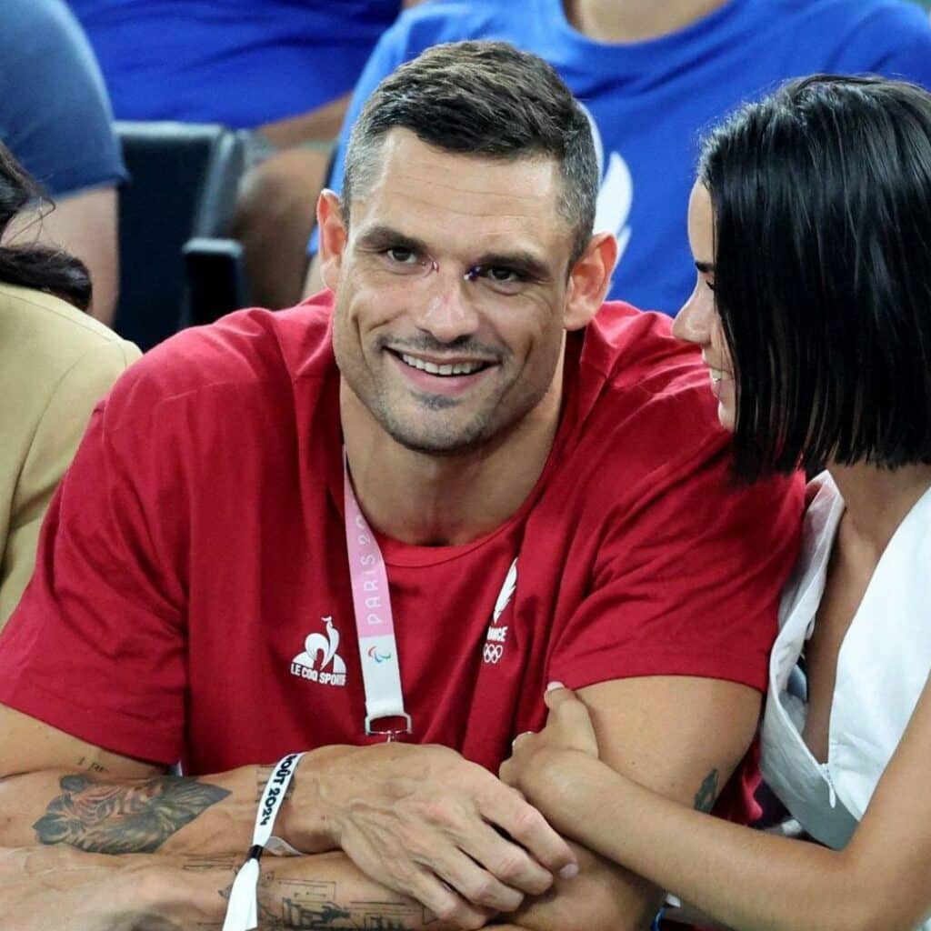 Florent Manaudou : il aborde sans gêne la différence d’âge entre lui et sa compagne