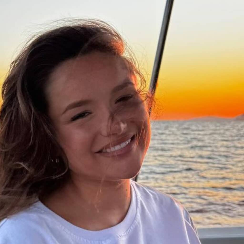 Victoria Méhault enceinte : elle montre le visage de son bébé
