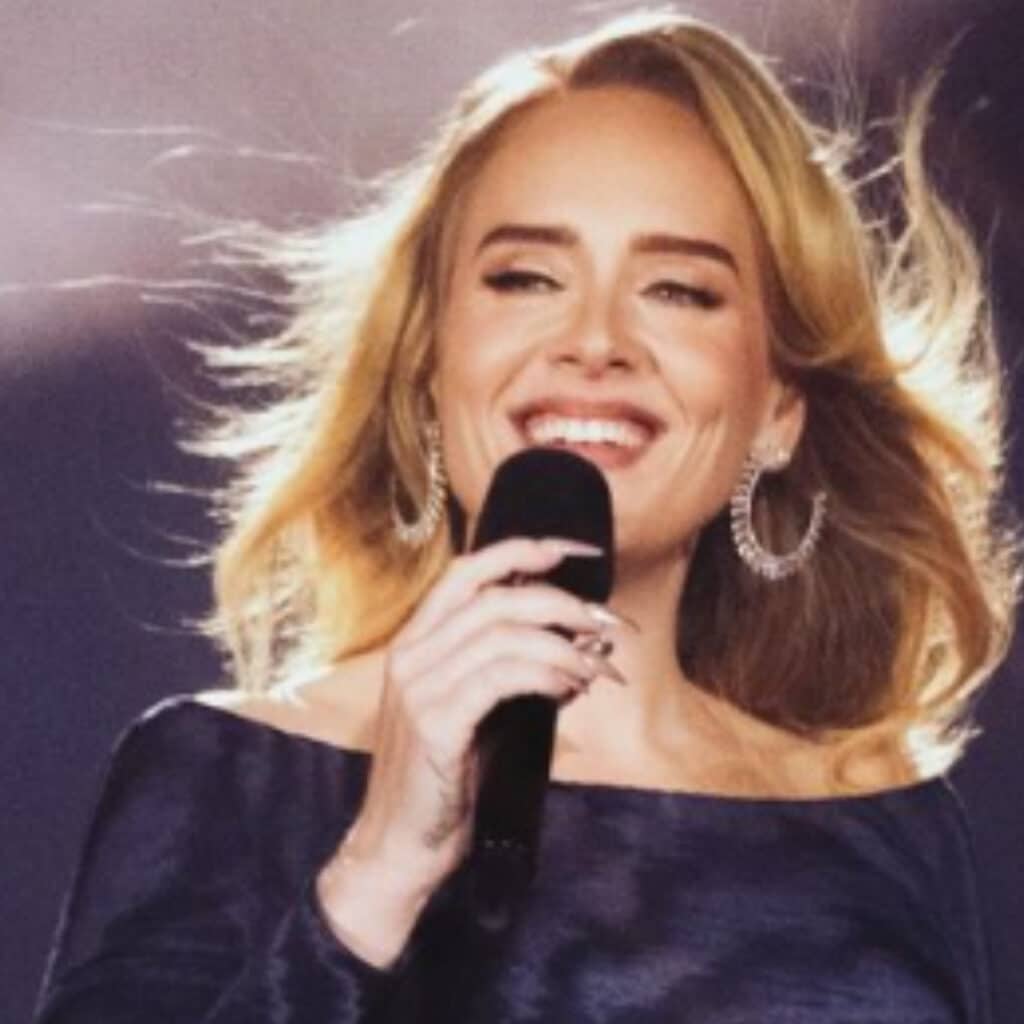 Adèle : prête à mettre fin à sa carrière de chanteuse ?