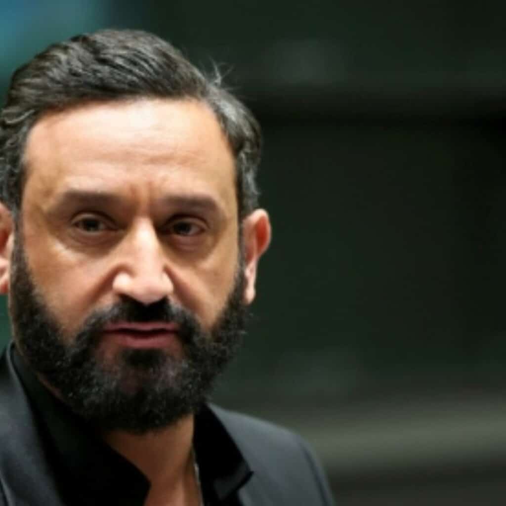 Cyril Hanouna : au bord des larmes, l'animateur s'exprime sur "ces gens dangereux"