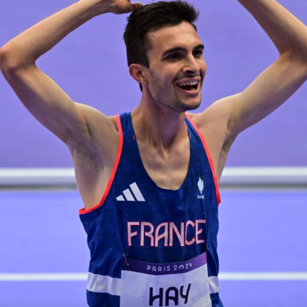 Hugo Hay (JO 2024) : ses anciens tweets le mettent en difficulté, sa réponse ne convainc pas