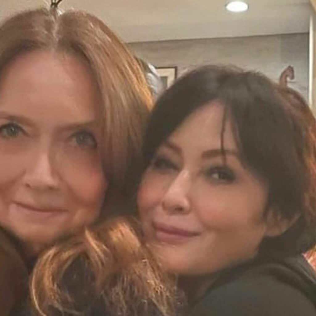 Shannen Doherty : un mois après sa disparition, sa mère prend la parole