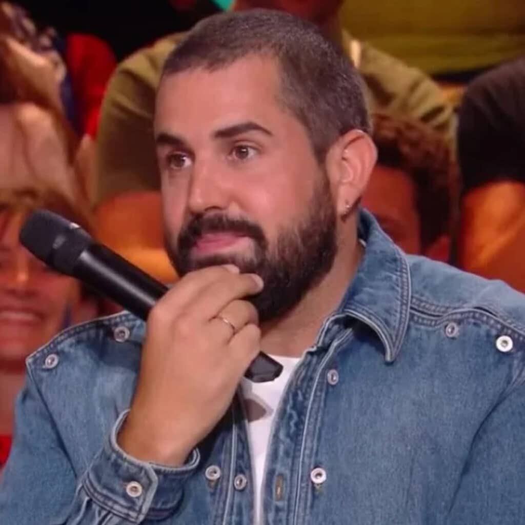 Artus : une nouvelle fois confronté à Léa Salamé, il savoure sa revanche