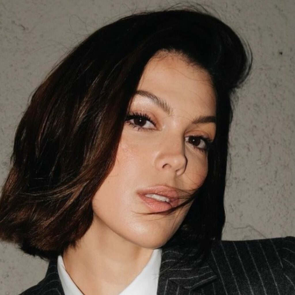 Iris Mittenaere : elle porte plainte contre son nouveau compagnon