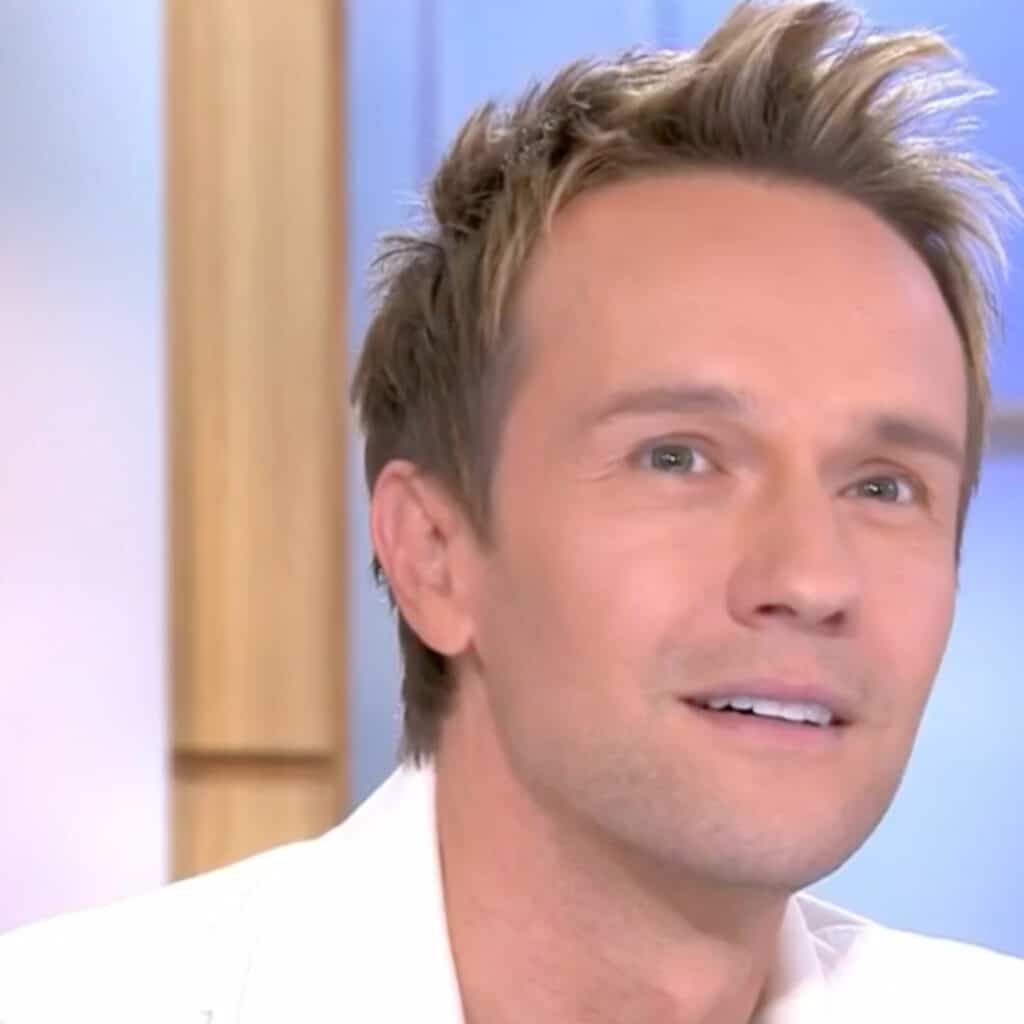 Cyril Féraud papa : il explique pourquoi il reste secret sur sa vie privée