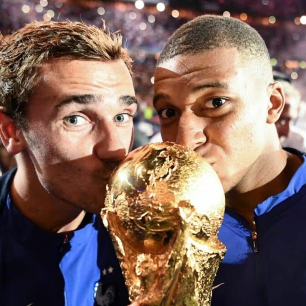 Kylian Mbappé : il réagit au départ d’Antoine Griezmann de l’équipe de France