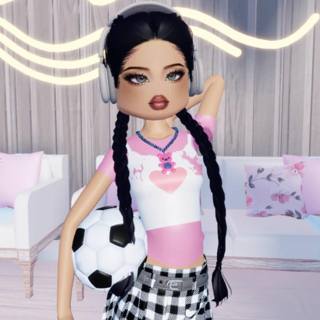 "Dress to Impress" : ce jeu axé mode et concours de beauté séduit beaucoup la Toile