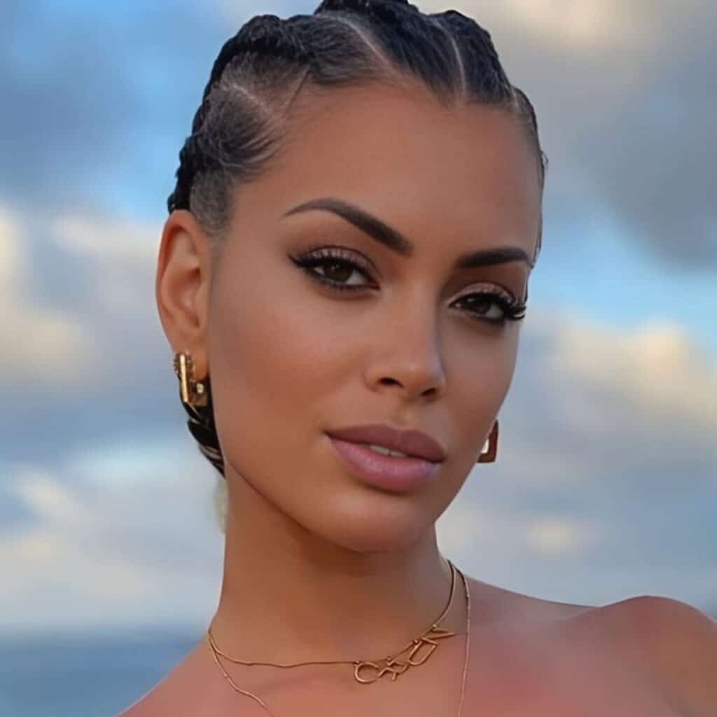 Mélanie Da Cruz : elle se fait tatouer tout le dos, la Toile lui tombe dessus