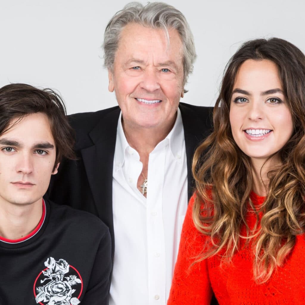 Décès d’Alain Delon : ses enfants n’ont pas pu respecter l’une de ses dernières volontés