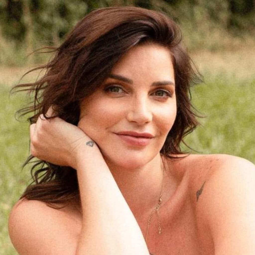 Nadège Lacroix : en pleine grossesse, elle s’emporte face aux commentaires qu’elle reçoit
