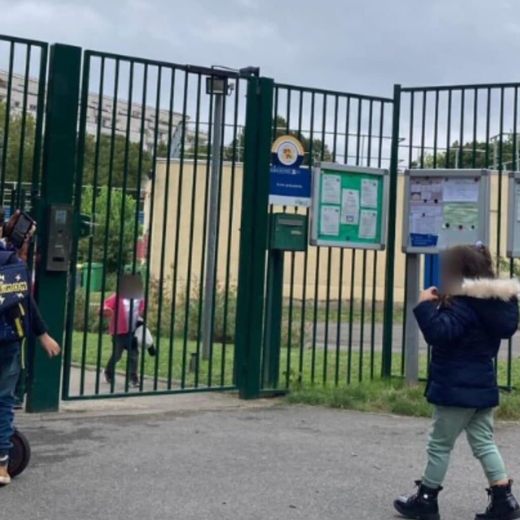 Paris : une fillette violentée en maternelle, sa maîtresse est placée en garde à vue