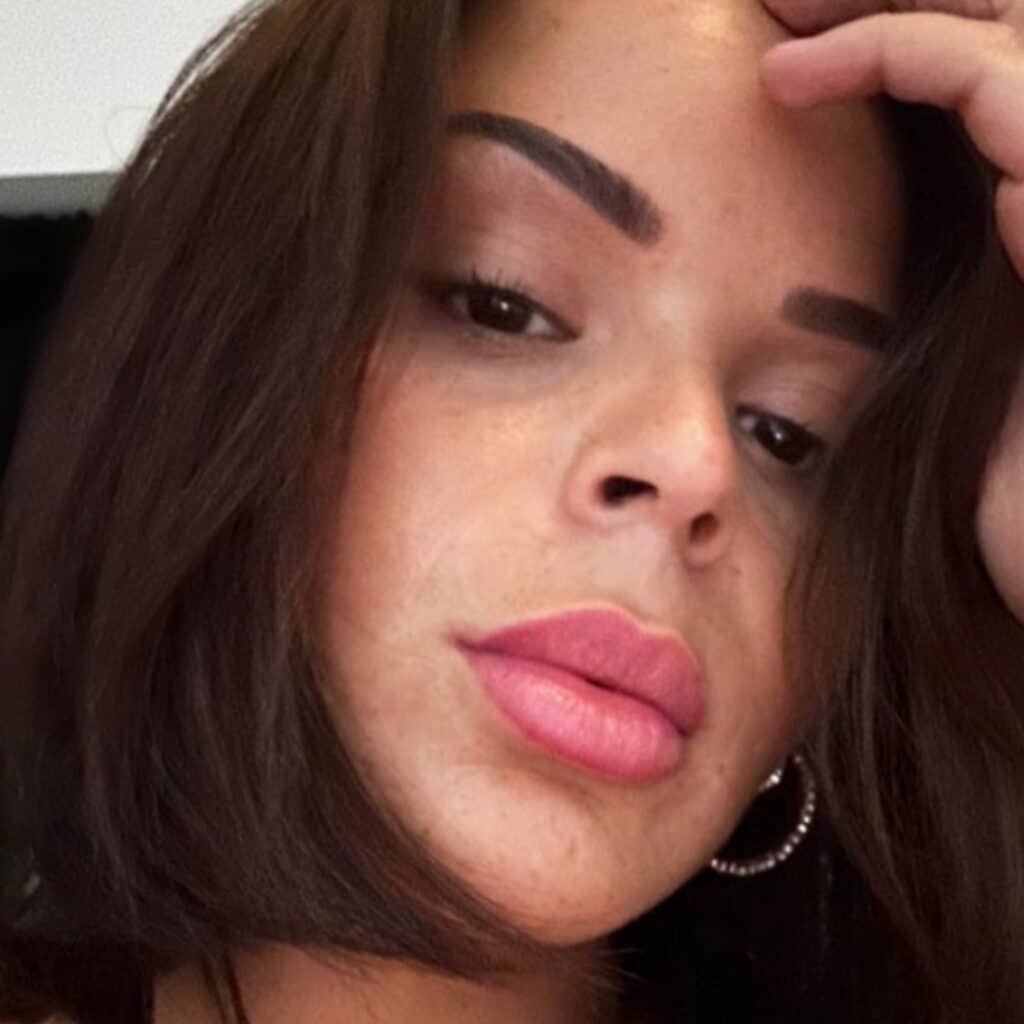 Sarah Fraisou : déjà séparée de son chéri footballeur ?