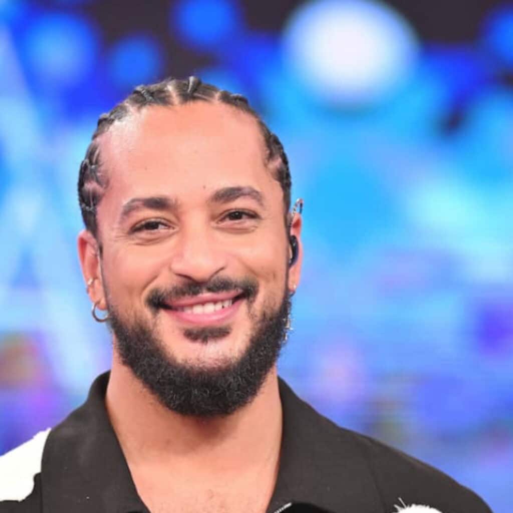 Slimane accusé de harcèlement : son manager envoie un message pour faire taire les allégations