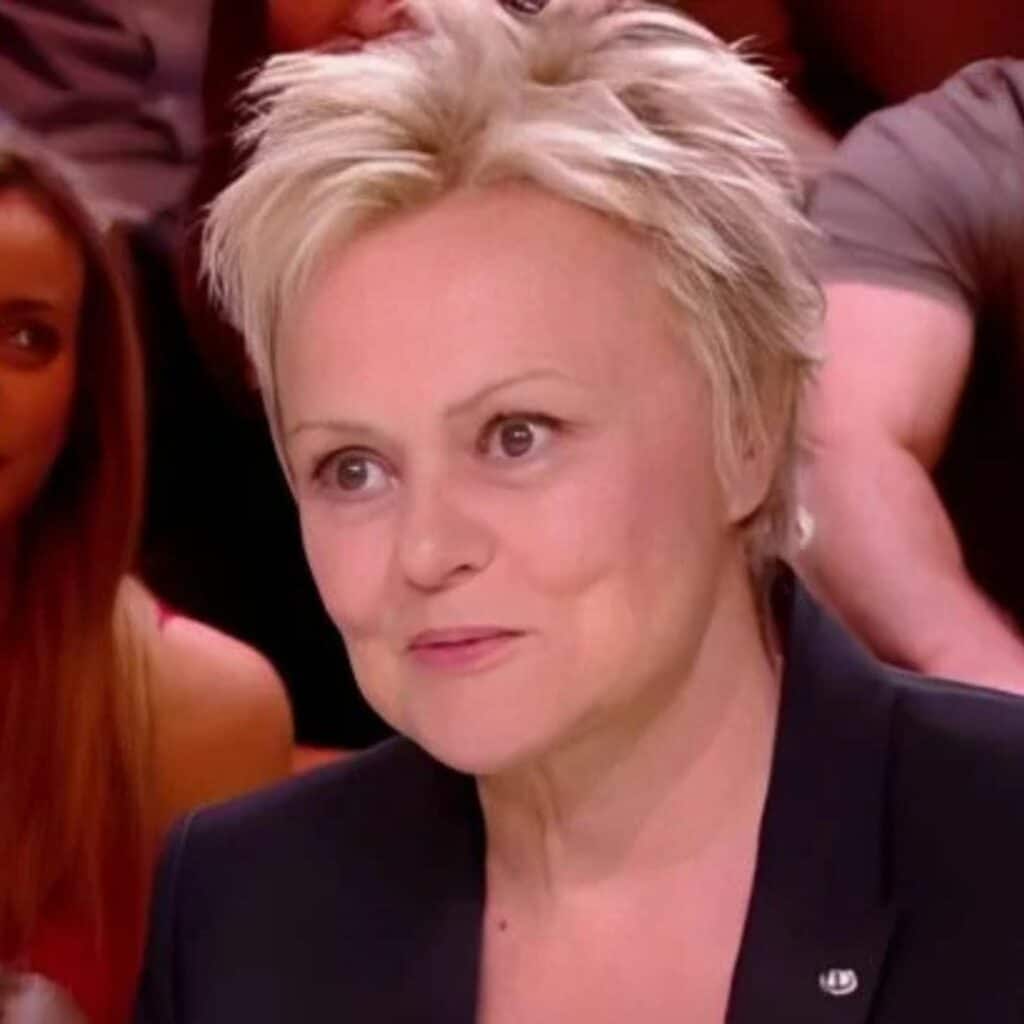 Muriel Robin : un proche de la comédienne explique la raison de son craquage dans Lol, qui rit sort