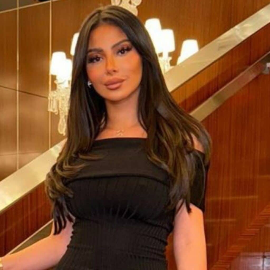 Maeva Ghennam : elle annonce le lancement de son premier parfum