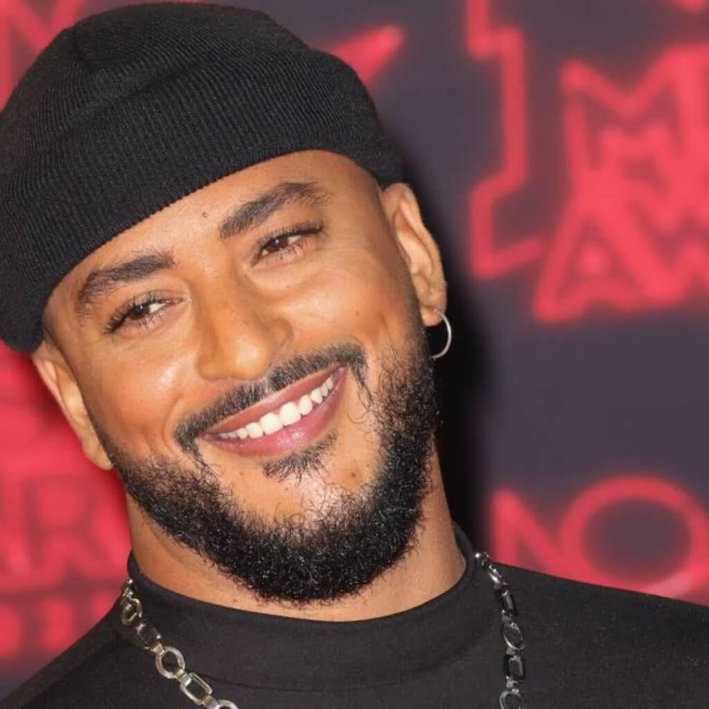 Slimane : il rembarre un journaliste à cause d'une question gênante