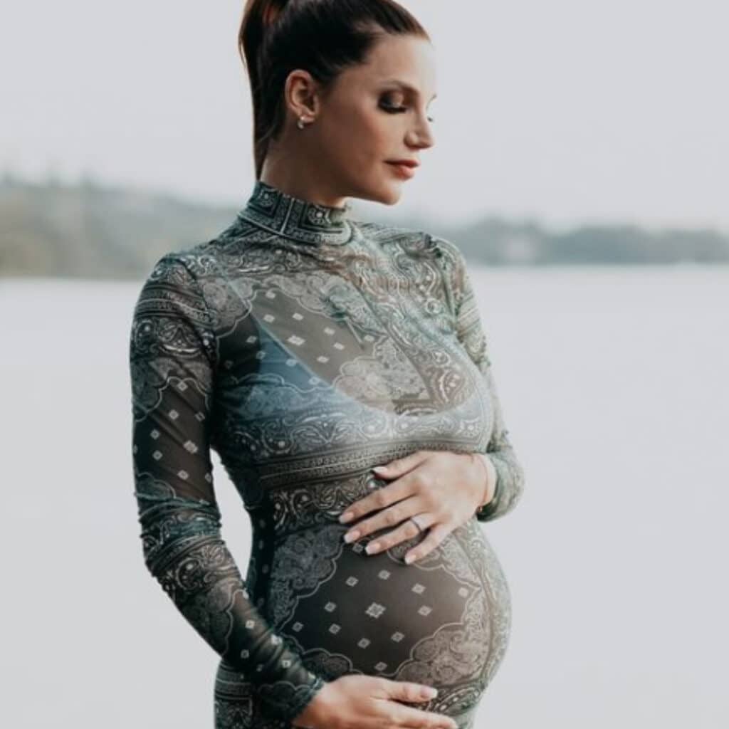 Nadège Lacroix : sur le point d'accoucher de son premier enfant ?