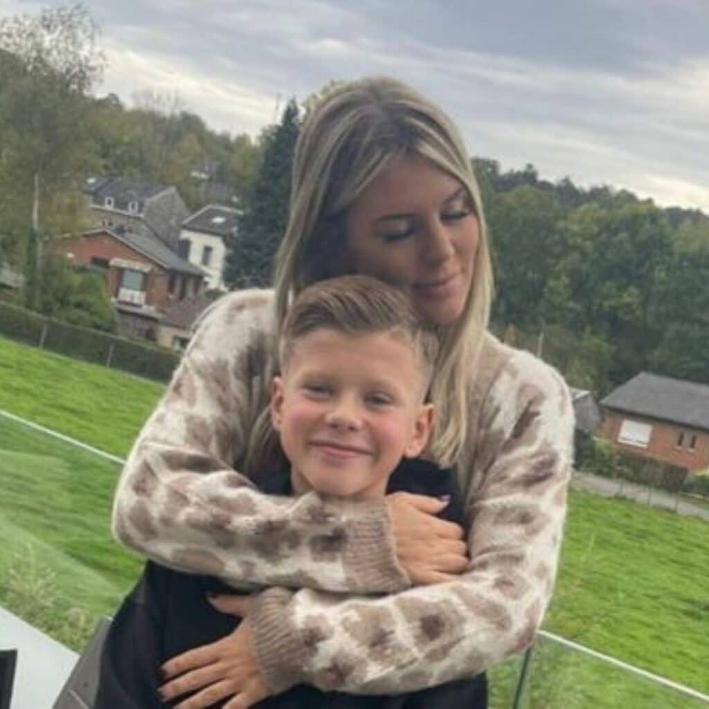 Amélie Neten : son fils Hugo s'achète une paire de baskets à 12 000 € ?
