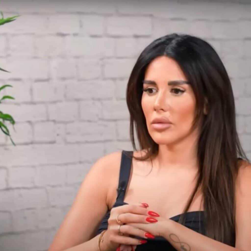 Laura Lempika : en couple et amoureuse, elle se confie sur son nouveau chéri