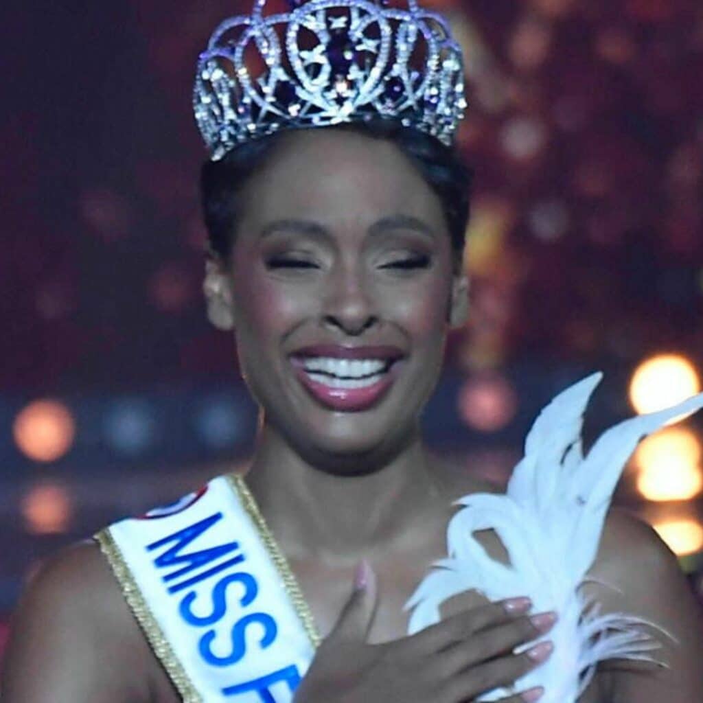 Miss France 2025 : Alexia Laroche Joubert a contribué à l’élection d’Angélique Angarni-Filopon 