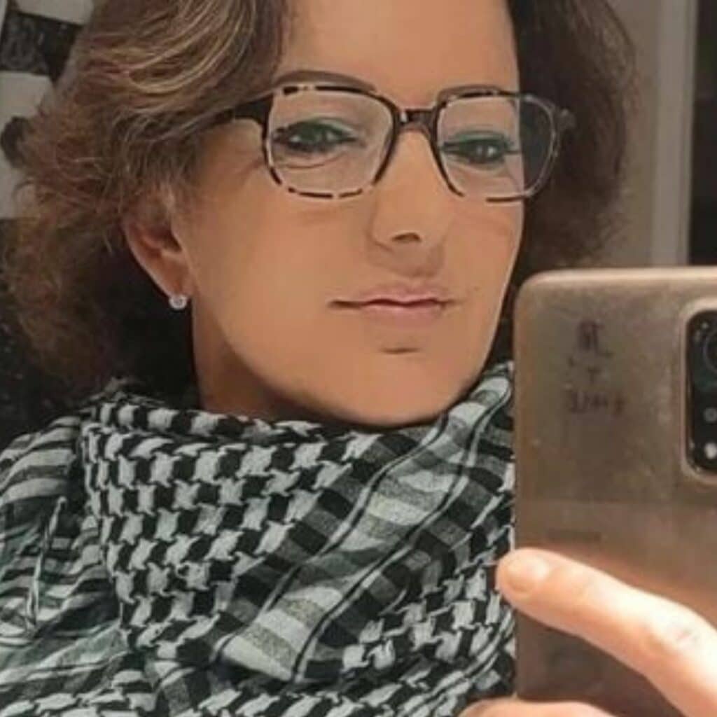 Cindy (Familles nombreuses) : en pleine nuit, elle s’en prend à sa chérie 