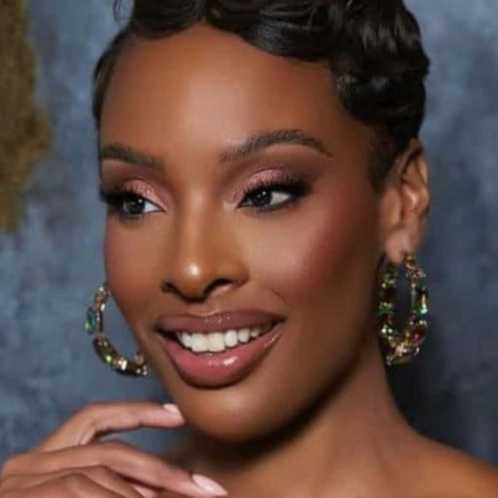 Angélique Angarni-Filopon (Miss France) : harcelée depuis son élection, les autorités s'en mêlent
