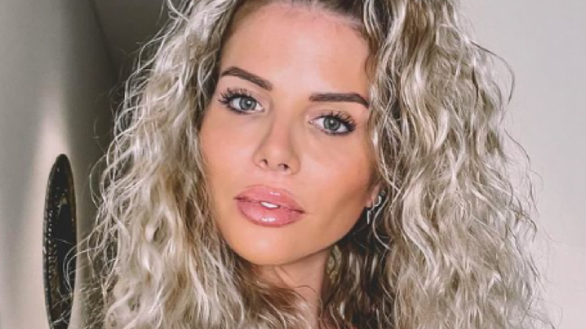 Jessica Thivenin : accusée d'avoir refait ses joues, elle s'explique