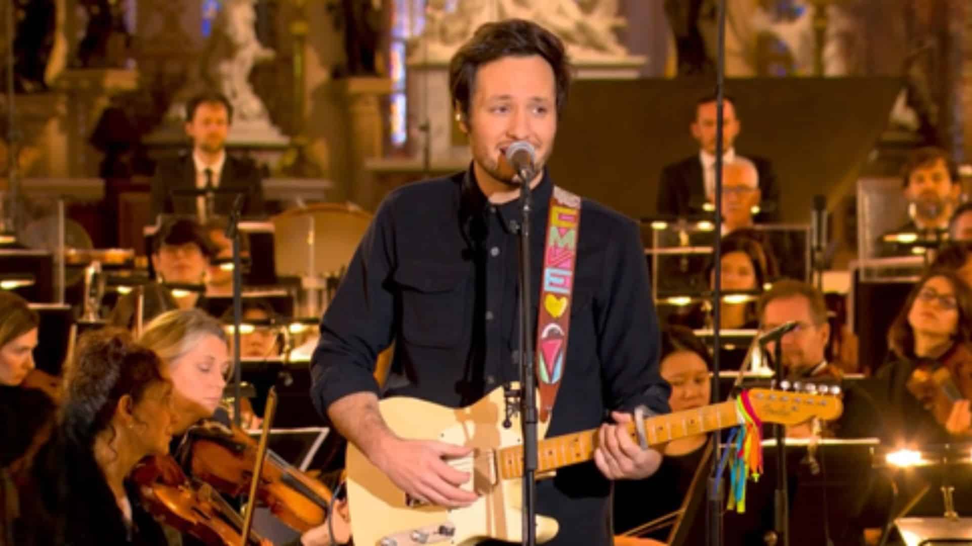 Vianney : il s’exprime après son Hallelujah mémorable pour la réouverture de Notre-Dame