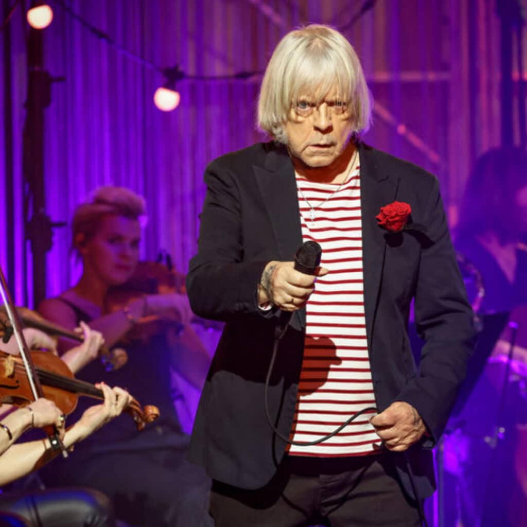 Renaud : le chanteur viré de son avion peu avant un concert au Canada