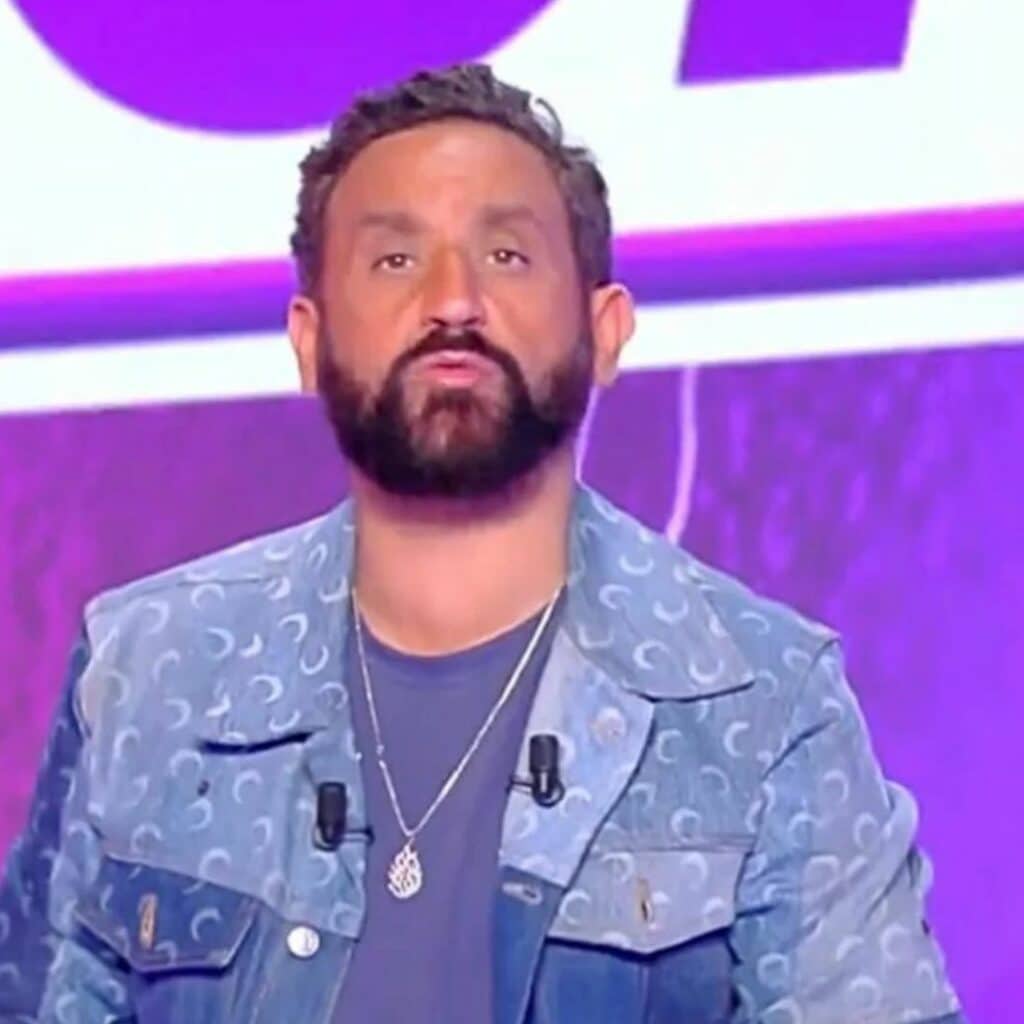 TPMP : un homme fait irruption sur le plateau et tente de s'en prendre à Cyril Hanouna
