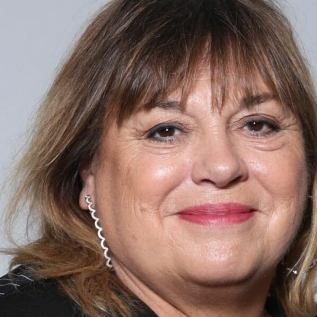 Michèle Bernier : elle rend hommage à son père, le cofondateur du journal Charlie Hebdo