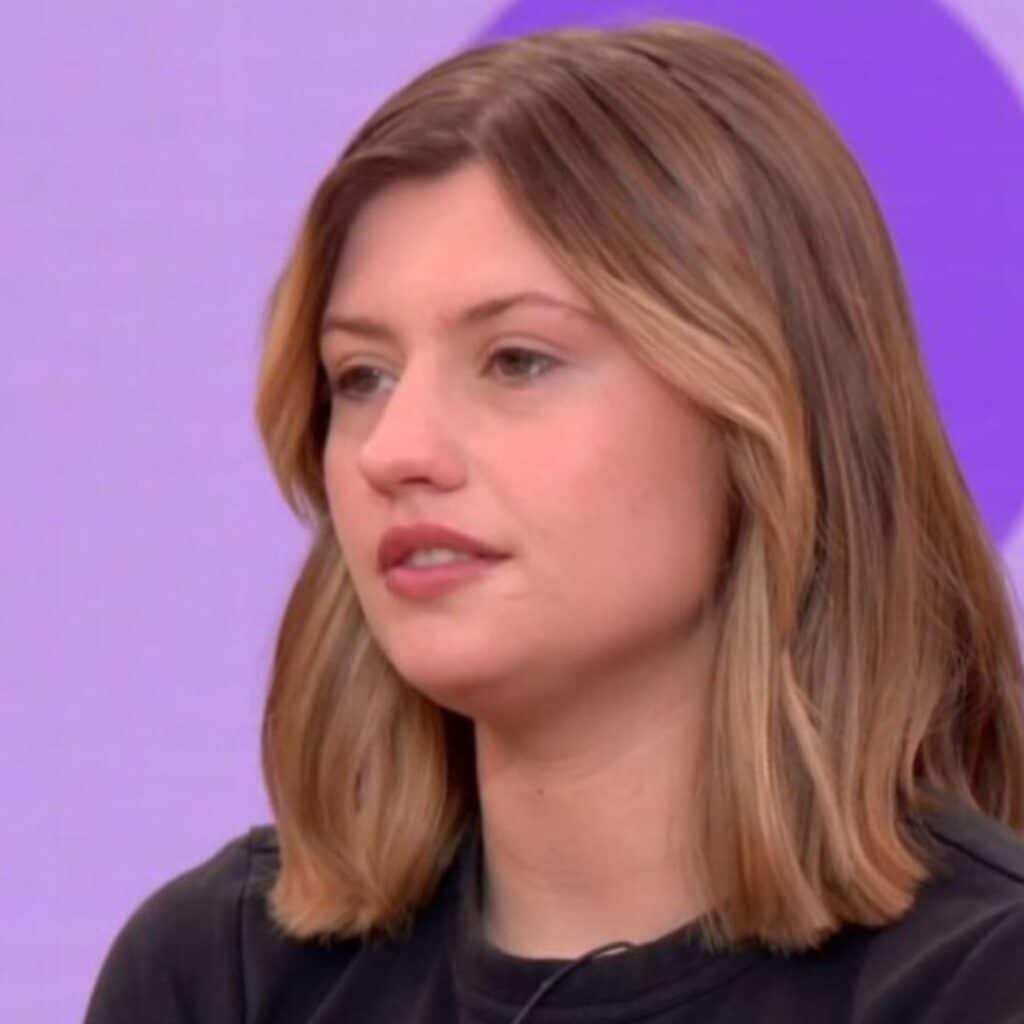 Marine (Star Academy) : l’ancienne dentiste n’hésite pas à reprendre un chroniqueur en direct