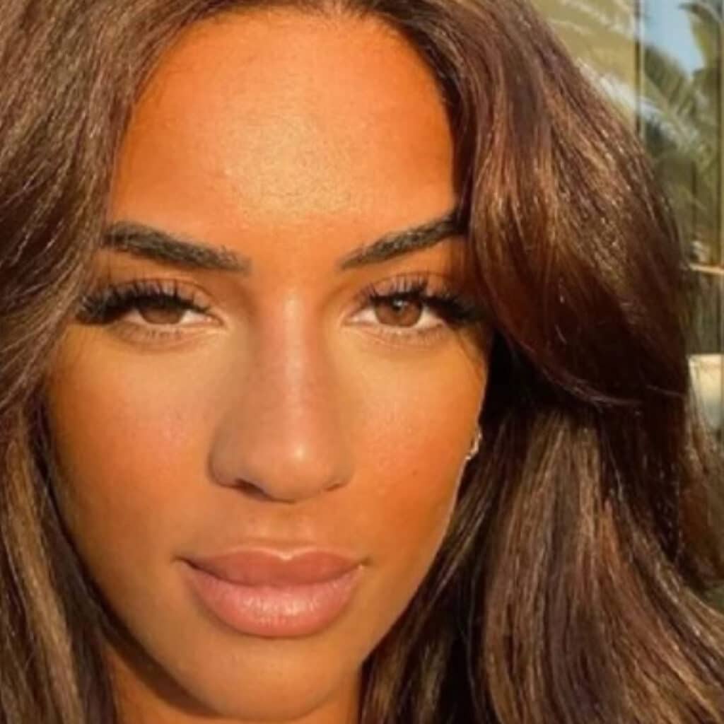 Marwa Merazka : après son cambriolage, elle se fait suivre par un homme