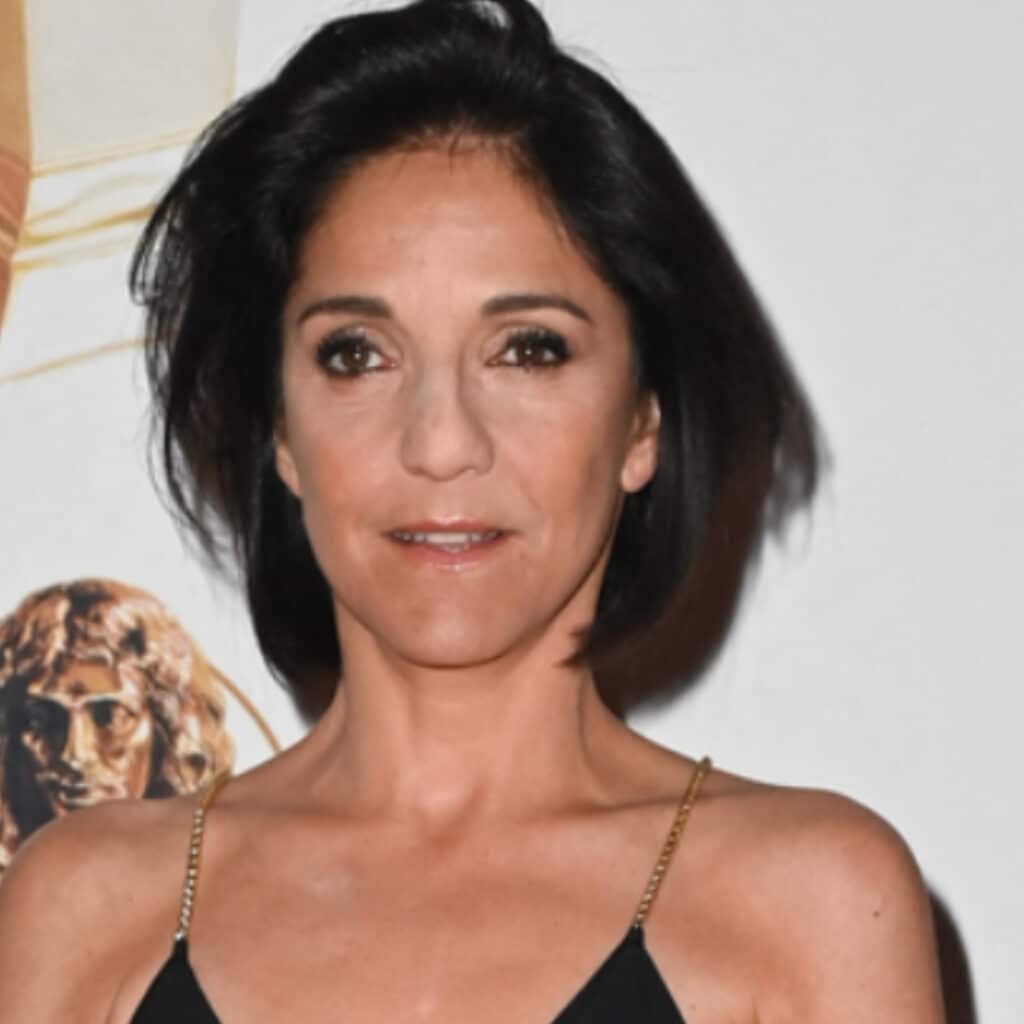 Florence Foresti : elle pose pour la première fois avec sa fille de 17 ans, Toni, à la Fashion Week