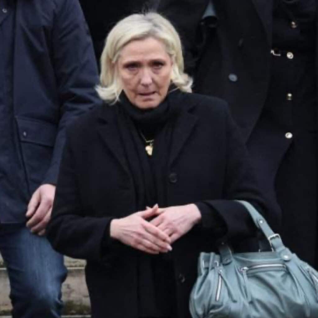 Marine Le Pen : elle explique en détails comment elle a appris le décès de son père