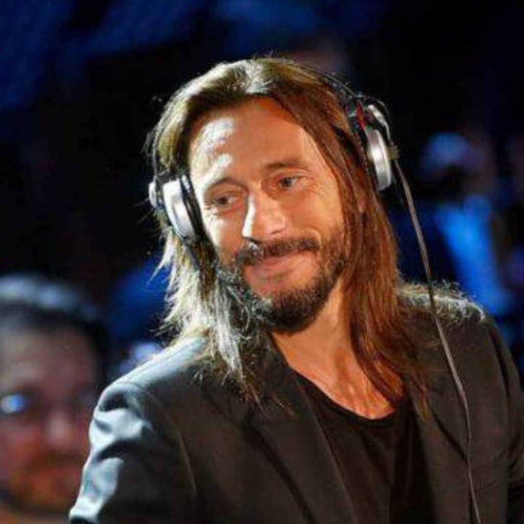 Bob Sinclar : la métamorphose du DJ interpelle les internautes