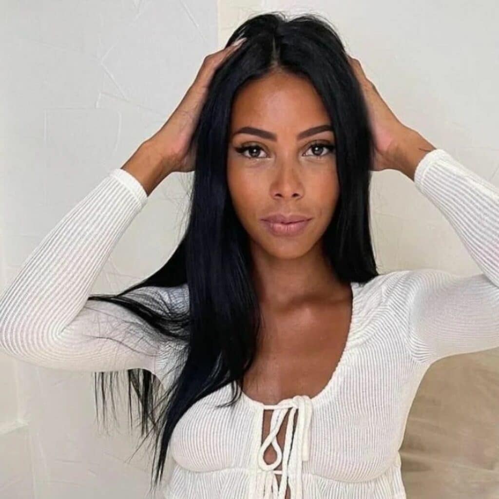 Nehuda : elle dispute sa fille de 8 ans en vidéo, les internautes lui tombent dessus
