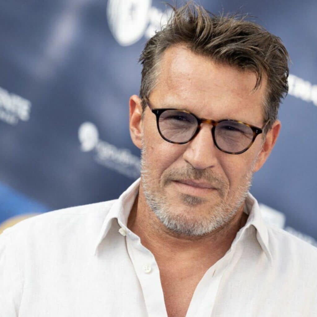 Benjamin Castaldi : il revient sur les multiples infidélités qui ont marqué ses différents mariages