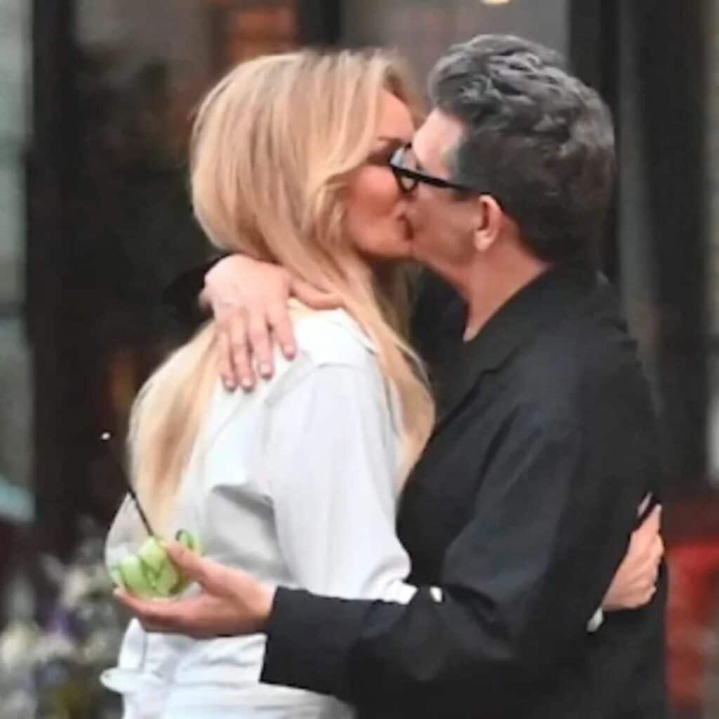 Marc Lavoine et Adriana Karembeu : leur 1er baiser était orchestré, un coup de communication
