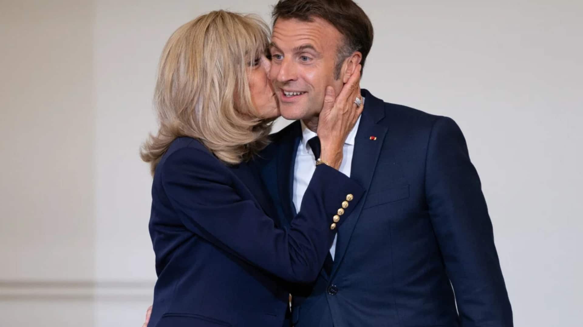 Emmanuel Macron en couple et amoureux : pourquoi n'a-t-il jamais voulu avoir d'enfant ?