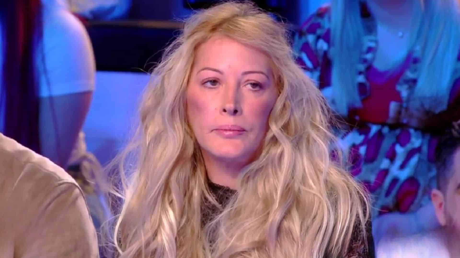 Loana : elle se fait griller en plein mensonge alors qu’elle tente de rassurer sa communauté