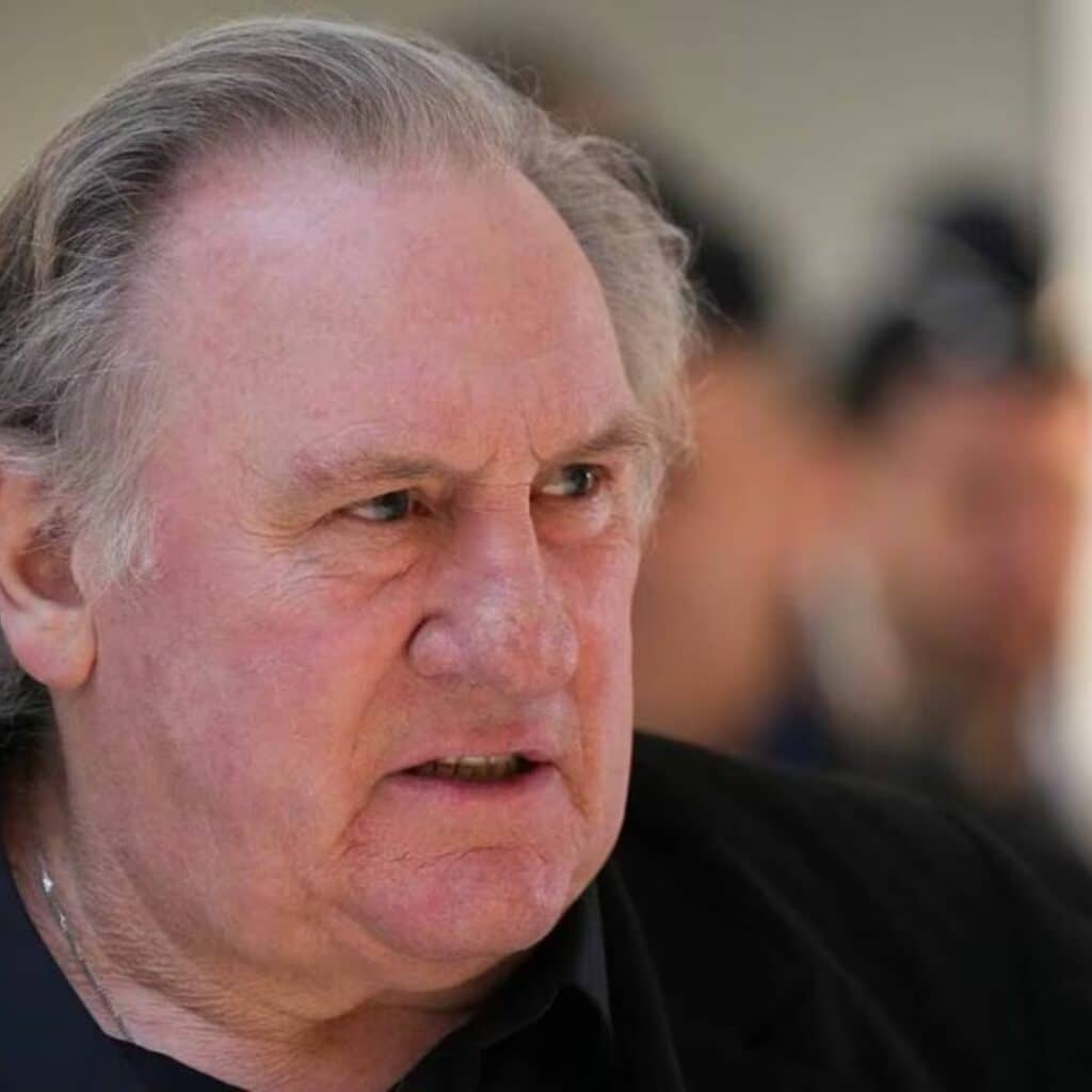 Procès Depardieu : le parquet requiert 18 mois de prison avec sursis contre l’acteur