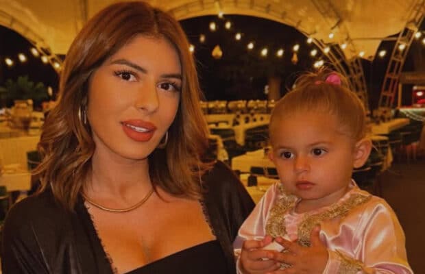 Sarah Lopez : une vidéo d'elle et de sa fille ne passe pas