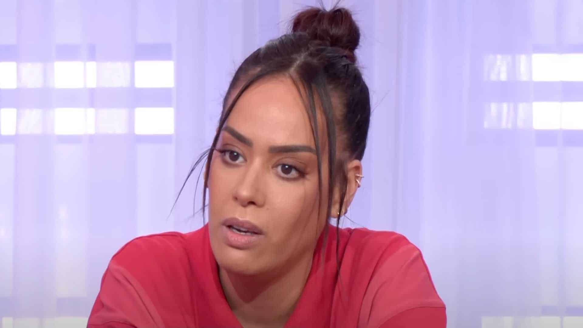 Amel Bent : déjà maman de 2 filles, elle a eu une appréhension avant d'accueillir un petit garçon